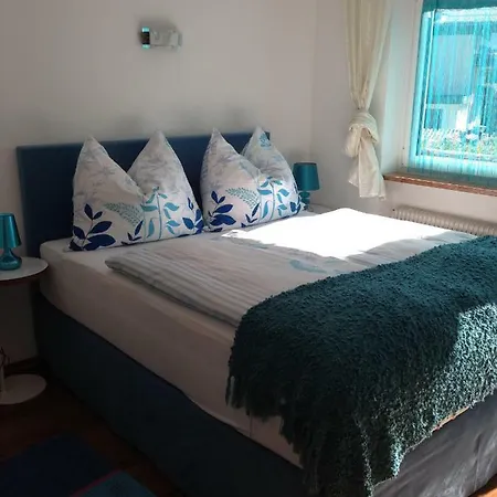 Gaestehaus Anna 3* גרוסארל